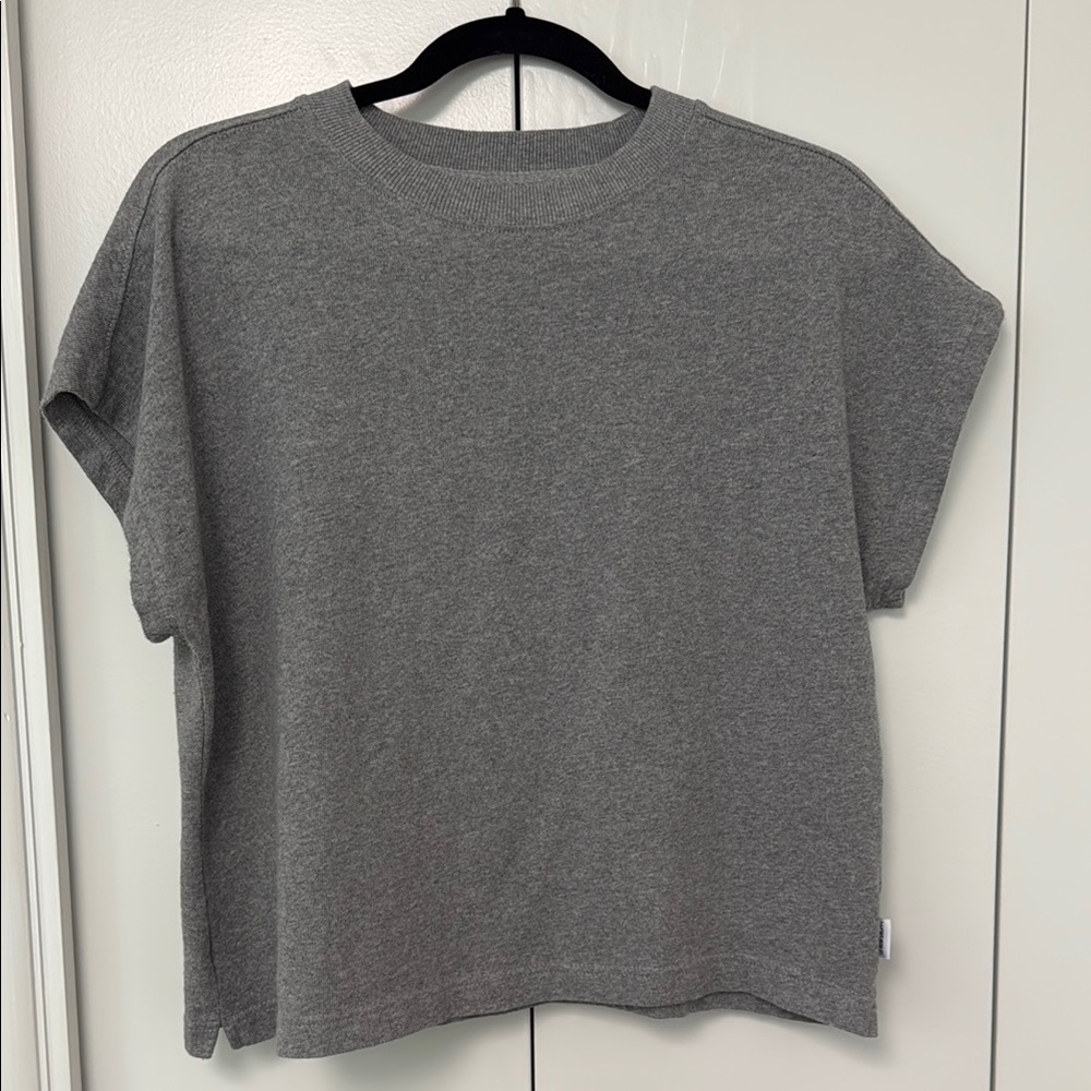 Le Bon Shoppe Jeanne Tee - Gray